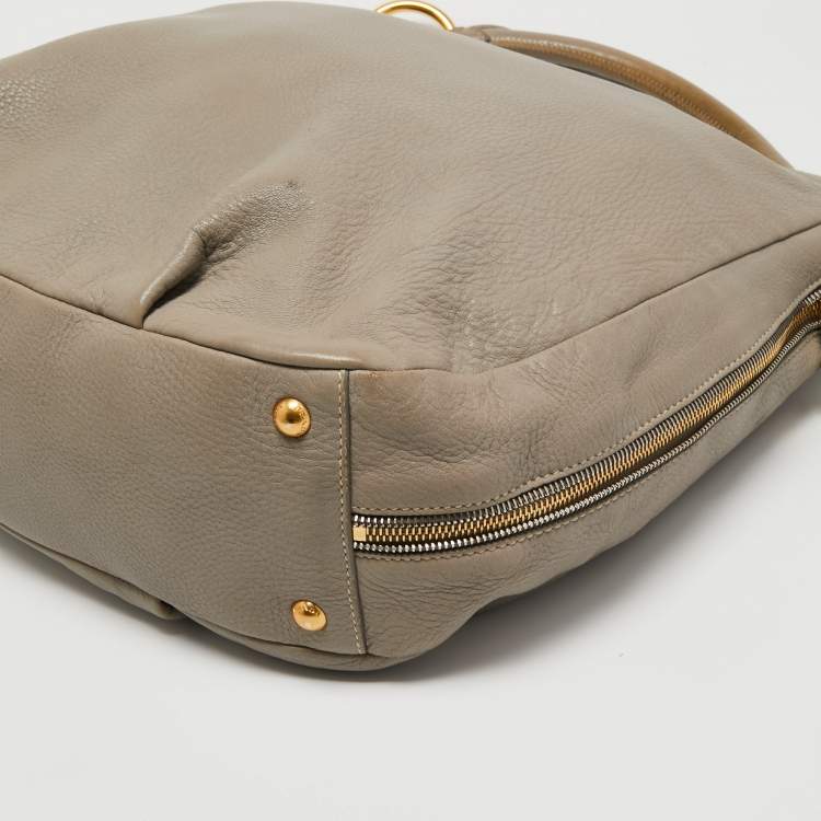 Pre Owned Prada Grey Vitello Daino Leather Large Side Pocket Zip Hobo