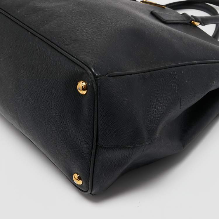 Pre Owned Prada Black Saffiano Lux Leather Large Galleria Double Zip Tote