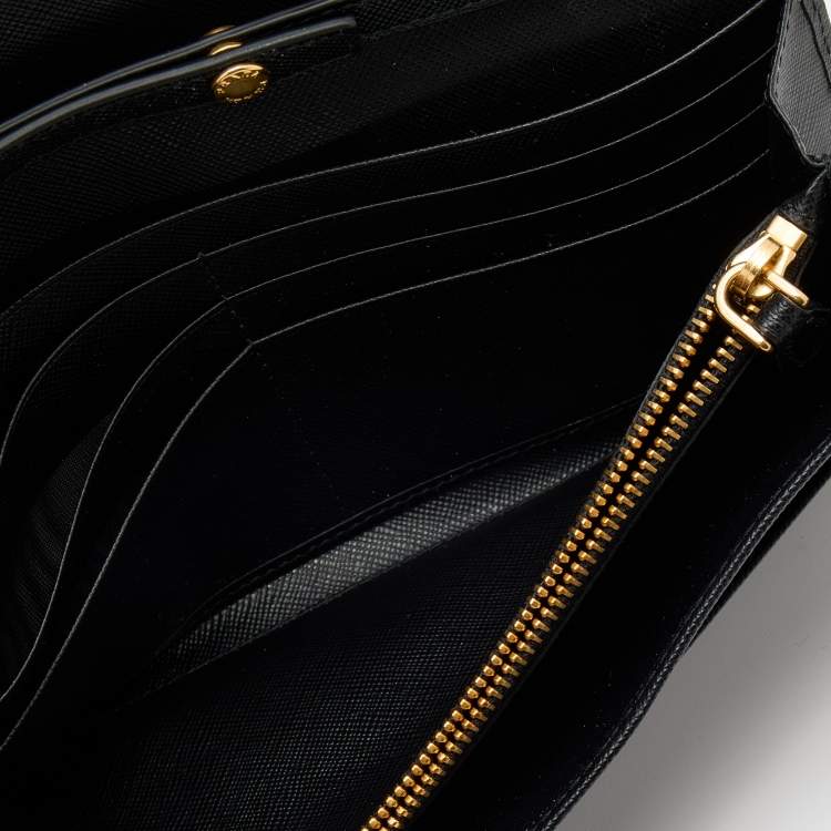 Pre Owned Prada Black Saffiano Lux Leather Wallet on Chain