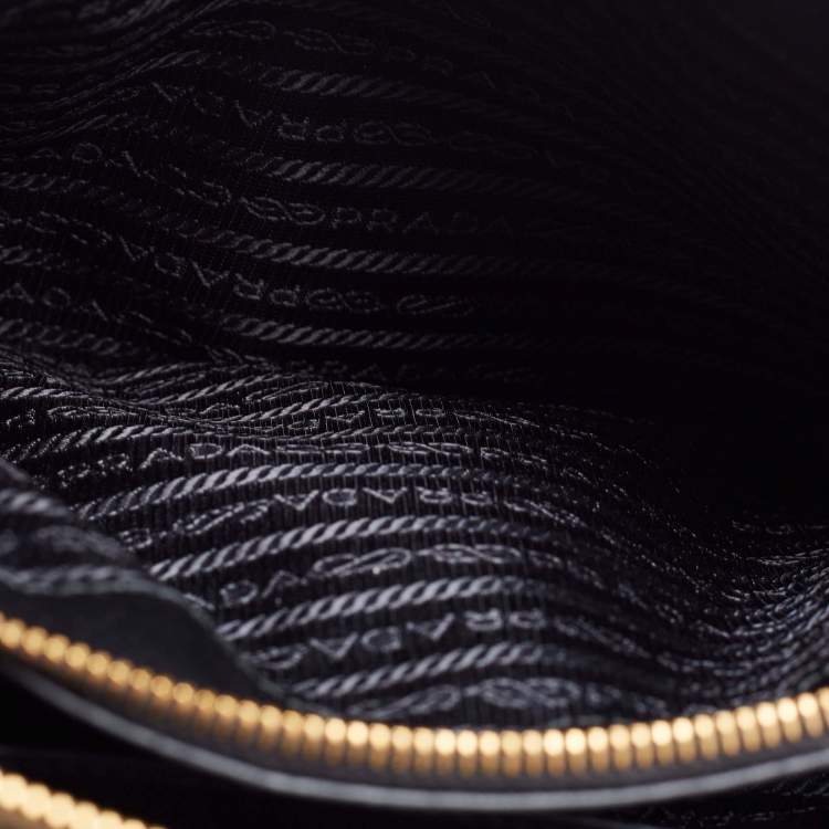 Pre Owned Prada Black Saffiano Lux Leather Small Galleria Double Zip Tote