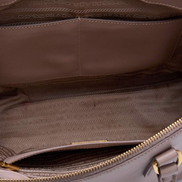 Pre Owned Prada Beige Saffiano Leather Medium Galleria Tote