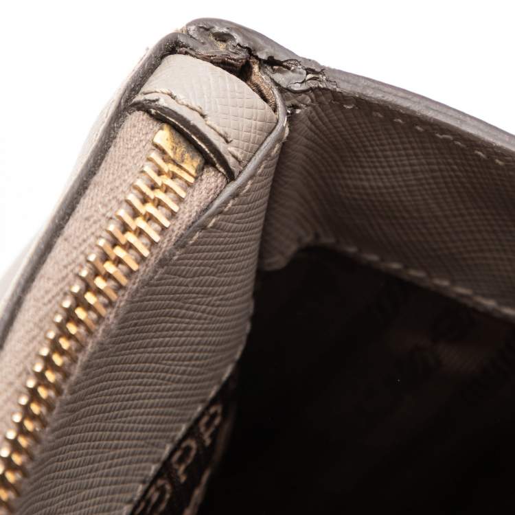 Pre Owned Prada Dark Beige Saffiano Lux Leather Large Galleria Double Zip Tote