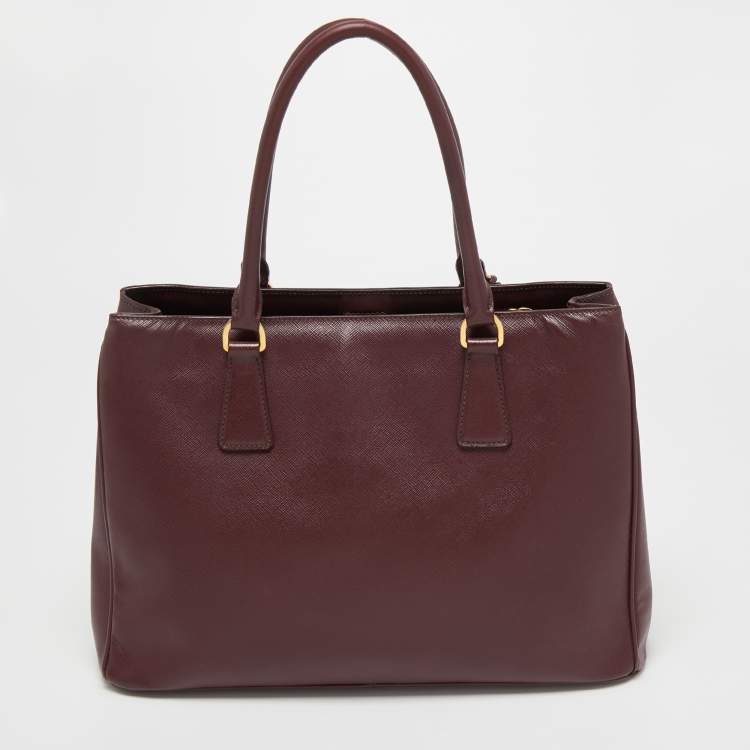 Pre Owned Prada Burgundy Saffiano Lux Leather Small Middle Zip Tote
