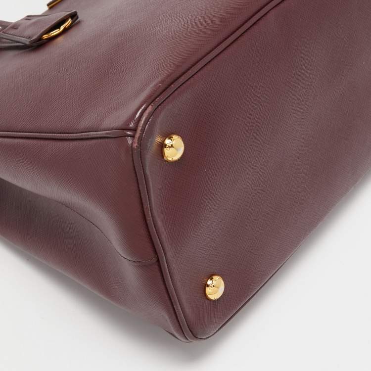 Pre Owned Prada Burgundy Saffiano Lux Leather Small Middle Zip Tote