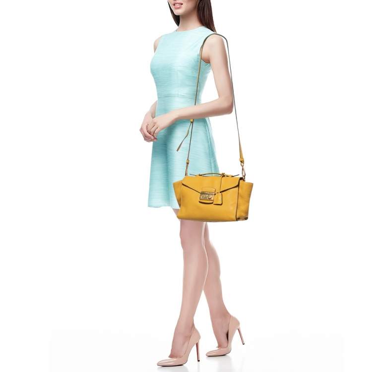 Pre Owned Prada Yellow Vitello Daino Leather Sound Flap Top Handle Bag
