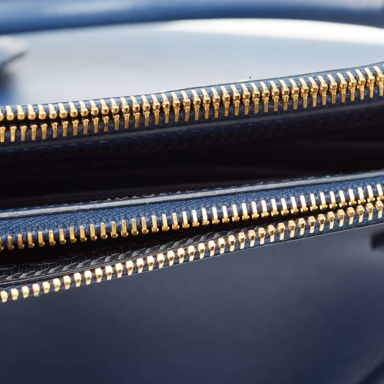 Pre Owned Prada Blue Saffiano Lux Leather Medium Double Zip Tote