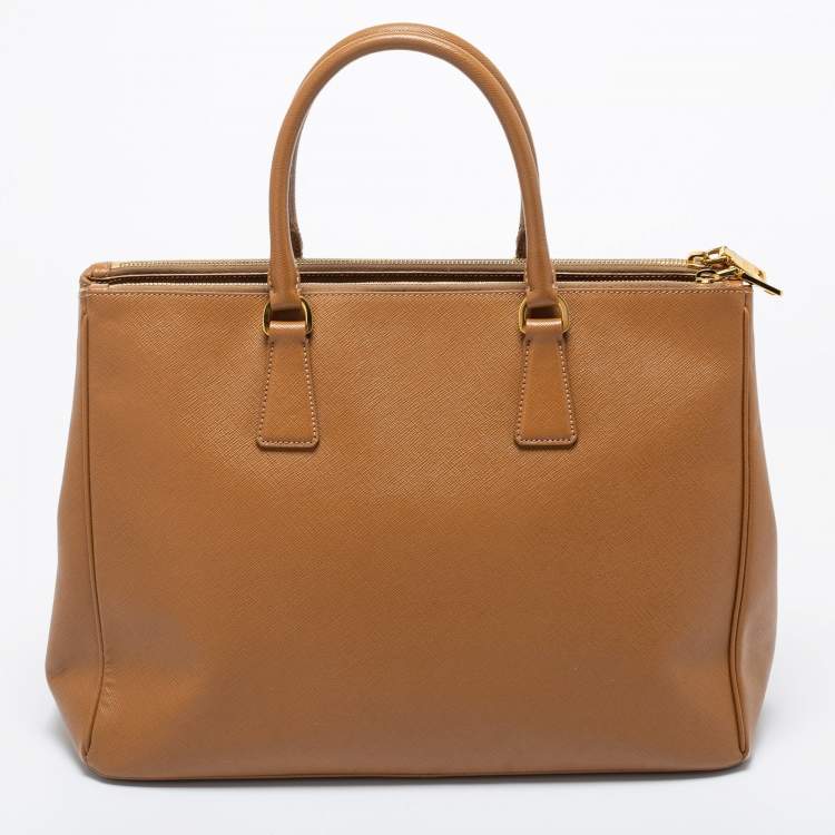 Pre Owned Prada Brown Saffiano Lux Leather Medium Galleria Double Zip Tote