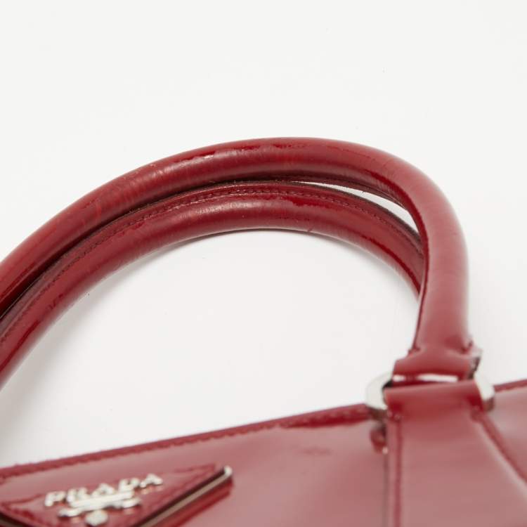 Pre Owned Prada Red Patent Leather Large Galleria Double Zip Tote