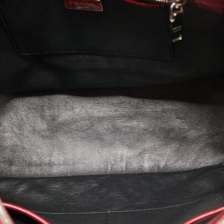 Pre Owned Prada Red Patent Leather Large Galleria Double Zip Tote