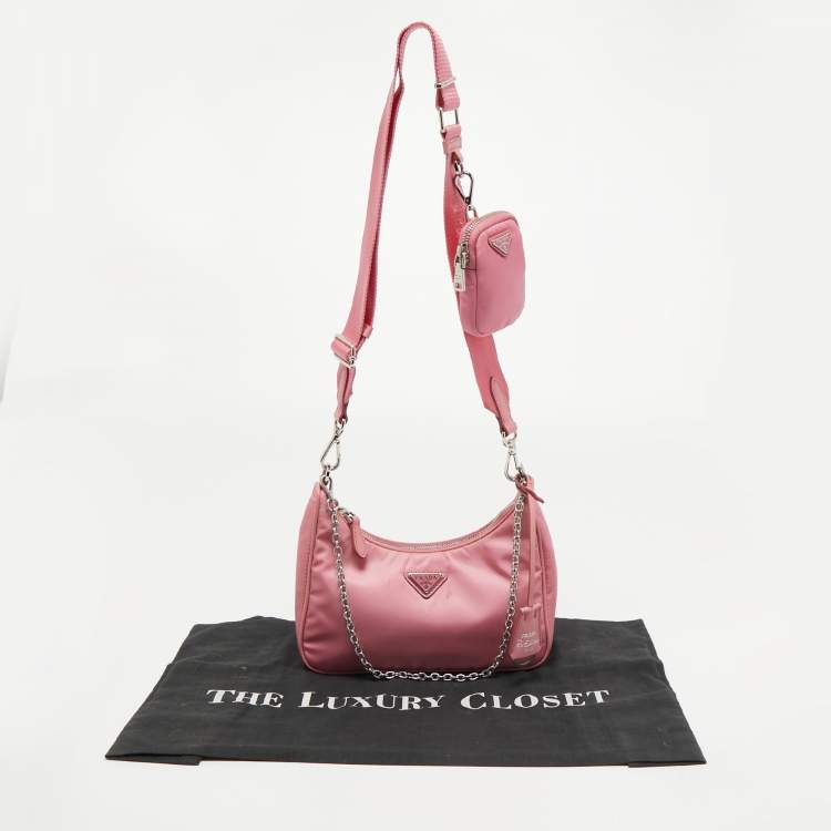 Pre Owned Prada Pink Nylon and Leather Re-Edition 2005 Shoulder Bag