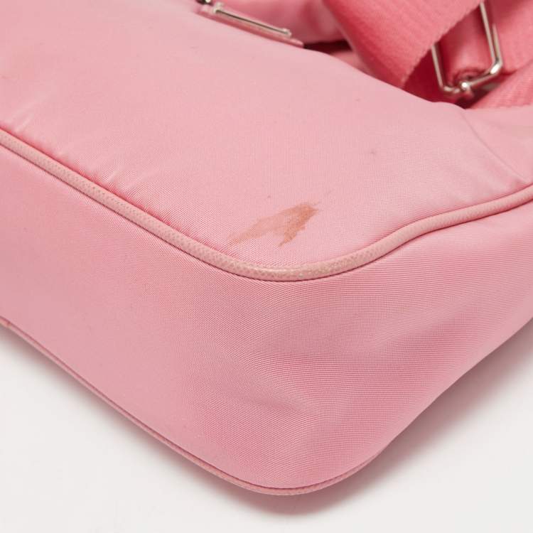 Pre Owned Prada Pink Nylon and Leather Re-Edition 2005 Shoulder Bag