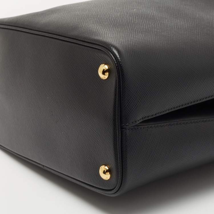 Pre Owned Prada Black Saffiano Lux Leather Panier Top Handle Bag