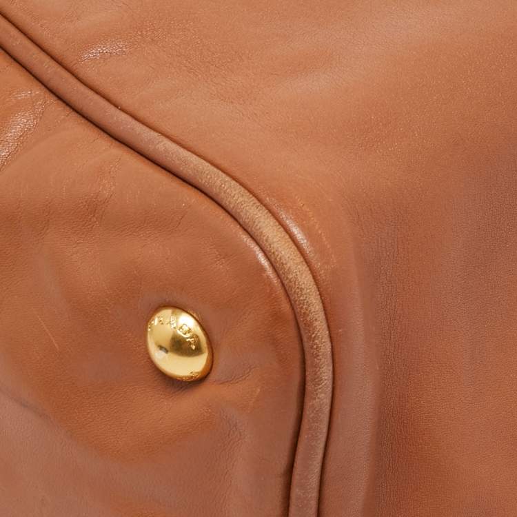 Pre Owned Prada Brown Calfskin Leather Nocciolo Top Handle Bag