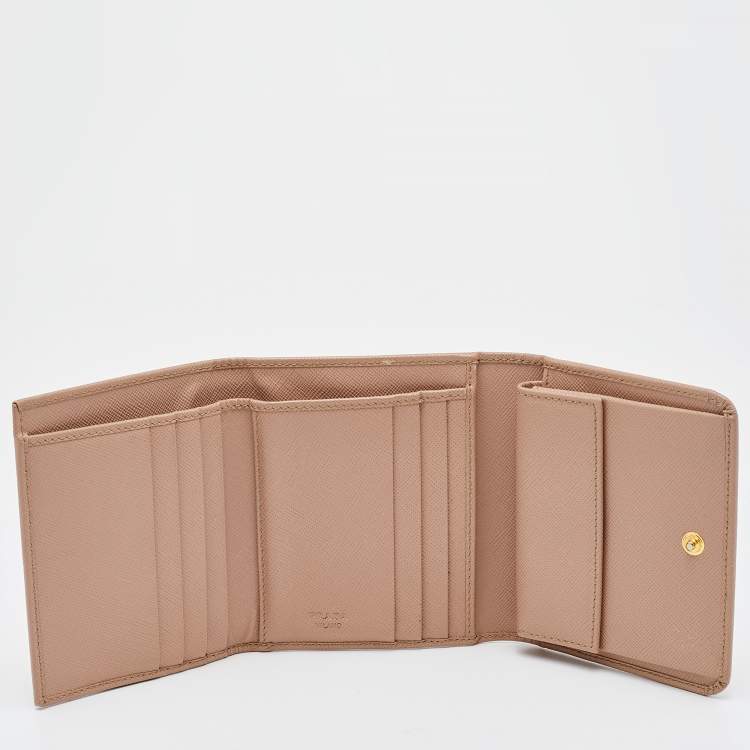 Pre Owned Prada Beige Saffiano Leather Trifold Compact Wallet