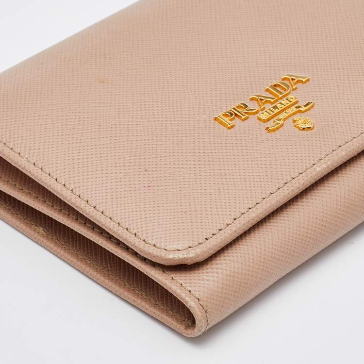 Pre Owned Prada Beige Saffiano Leather Trifold Compact Wallet