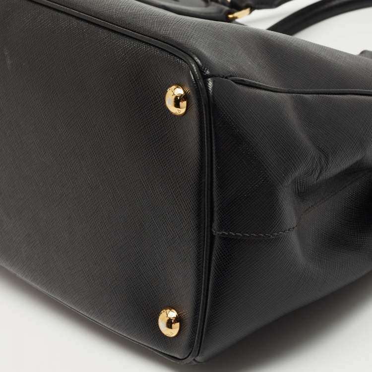 Pre Owned Prada Black Saffiano Lux Leather Medium Double Zip Tote