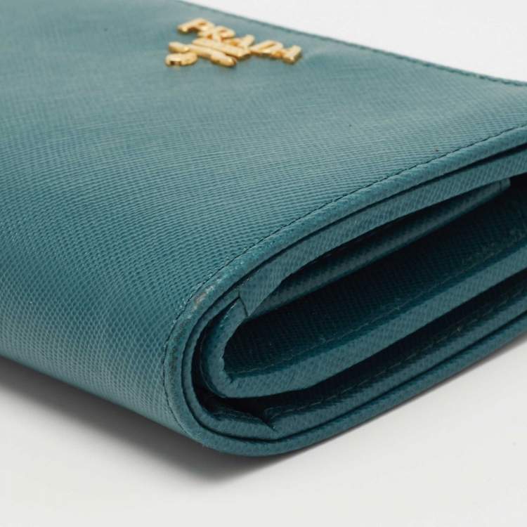 مملوكة مسبقًا Prada Teal Green Saffiano Metal Leather Flap French Wallet
