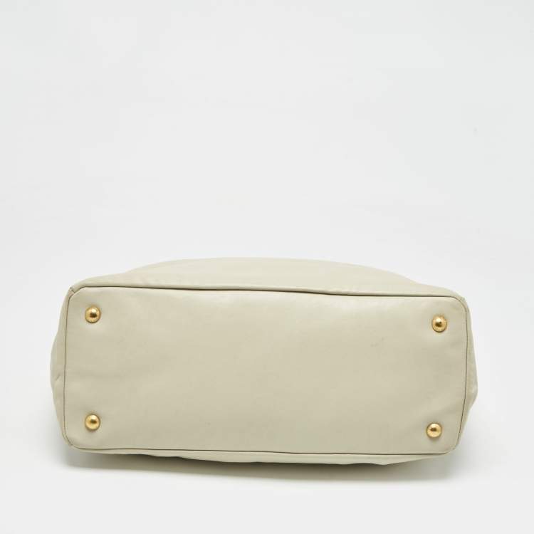 Pre Owned Prada Off White Leather Front Pocket Tote