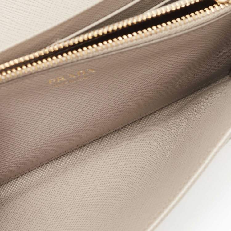 Pre Owned Prada Beige Saffiano Lux Leather Flap Continental Wallet