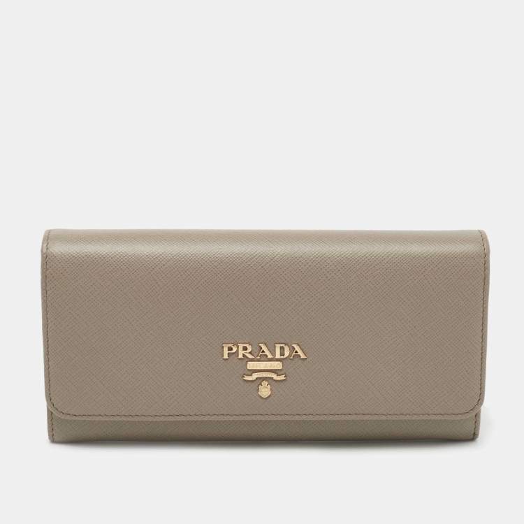 Pre Owned Prada Beige Saffiano Lux Leather Flap Continental Wallet