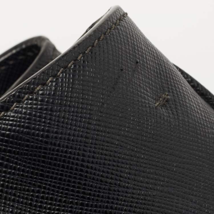 Pre Owned Prada Black Saffiano Lux Leather Medium Galleria Zip Tote