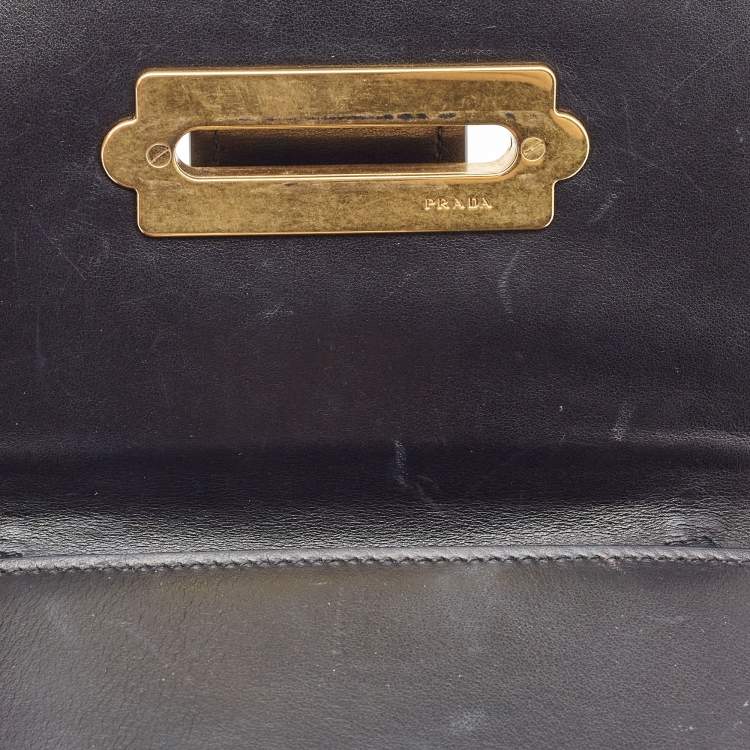 Pre Owned Prada Black Leather Cahier Belt Bag
