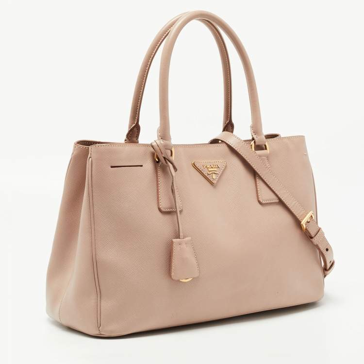 Pre Owned Prada Light Pink Saffiano Lux Leather Small Middle Zip Tote