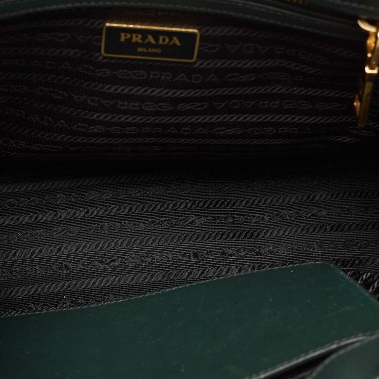 Pre Owned Prada Green Saffiano Lux Leather Small Double Zip Tote