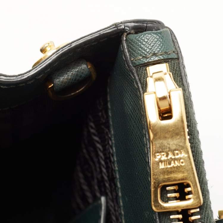 Pre Owned Prada Green Saffiano Lux Leather Small Double Zip Tote