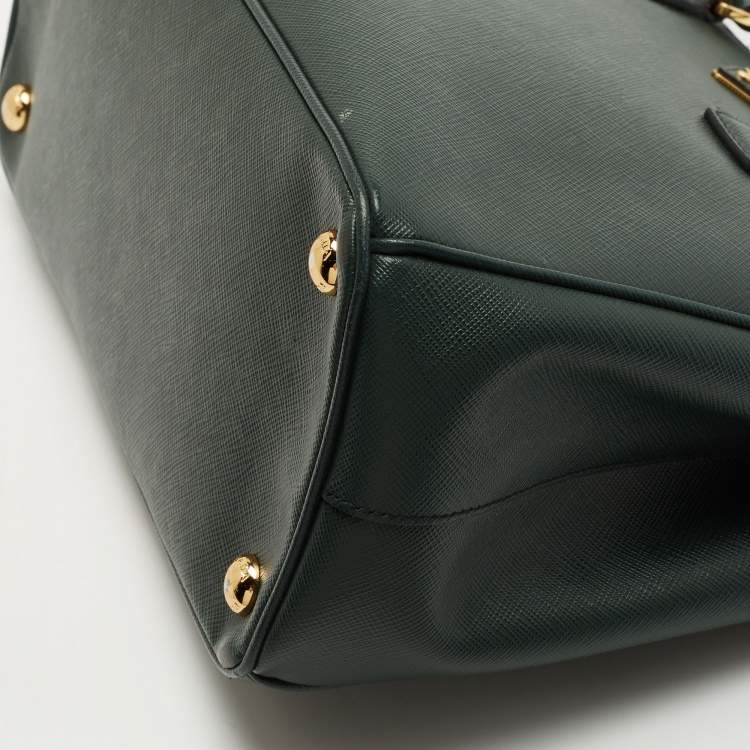 Pre Owned Prada Green Saffiano Lux Leather Small Double Zip Tote