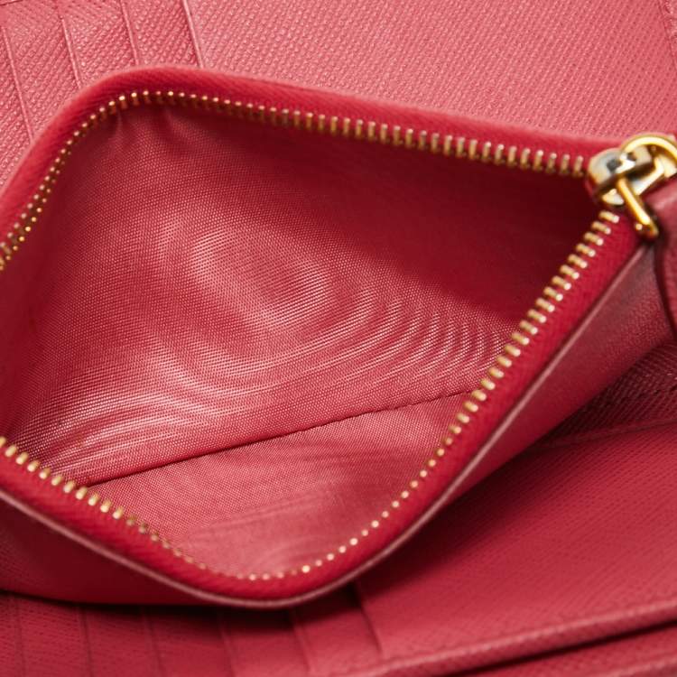 Pre Owned Prada Pink Saffiano Metal Leather Logo Flap Wallet