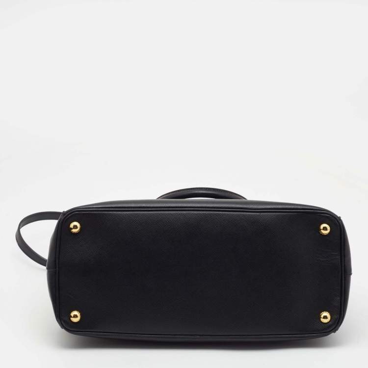 Pre Owned Prada Black Saffiano Lux Leather Medium Galleria Double Zip Tote