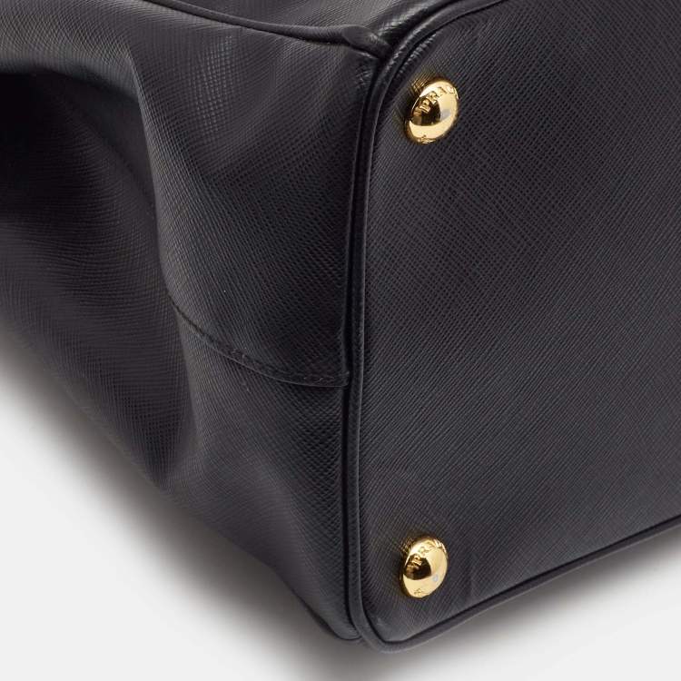 Pre Owned Prada Black Saffiano Lux Leather Medium Galleria Double Zip Tote