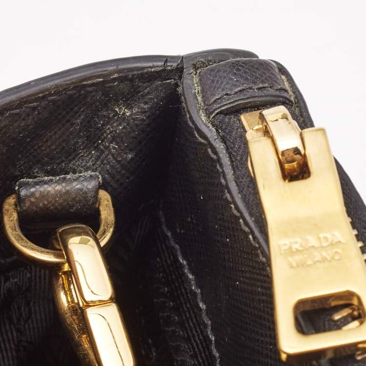 Pre Owned Prada Black Saffiano Lux Leather Medium Galleria Double Zip Tote