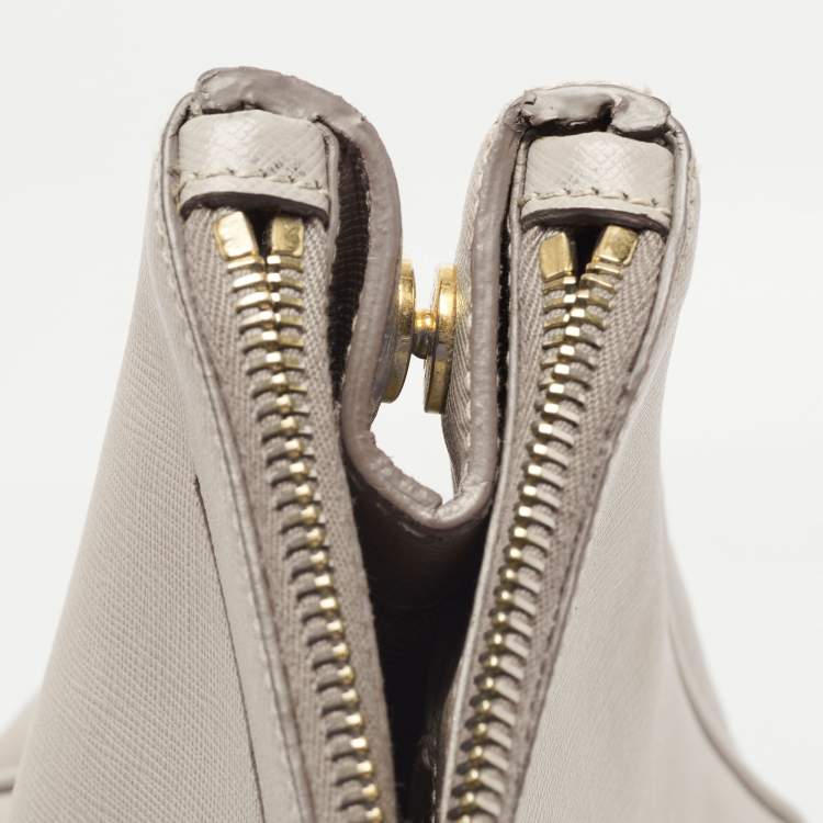 Pre Owned Prada Grey Saffiano Lux Leather Large Double Zip Tote