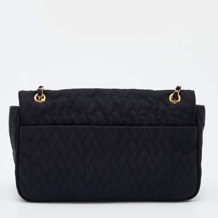 Pre Owned Prada Black Quilted Nylon Pushlock Shoulder Bag