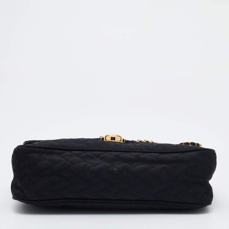 Pre Owned Prada Black Quilted Nylon Pushlock Shoulder Bag