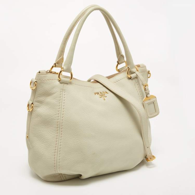 Pre Owned Prada Off White Vitello Daino Leather Zip Hobo