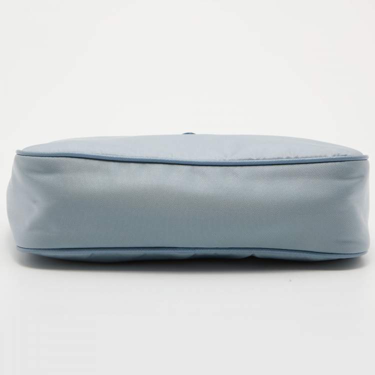 Pre Owned Prada Blue Nylon and Leather Re-Edition 2005 Shoulder Bag