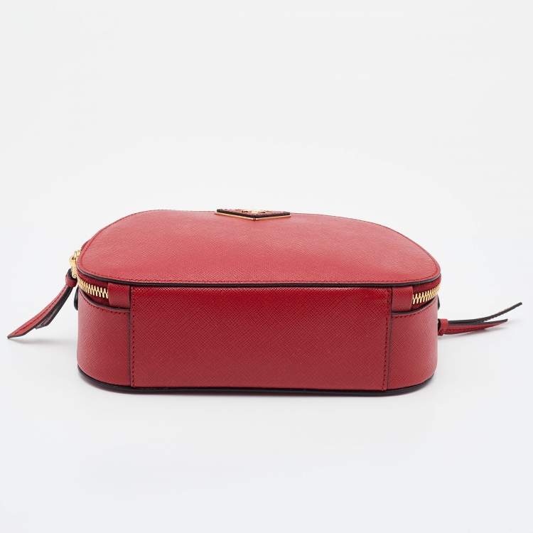 Pre Owned Prada Red Saffiano Lux Leather Odette Top Handle Bag
