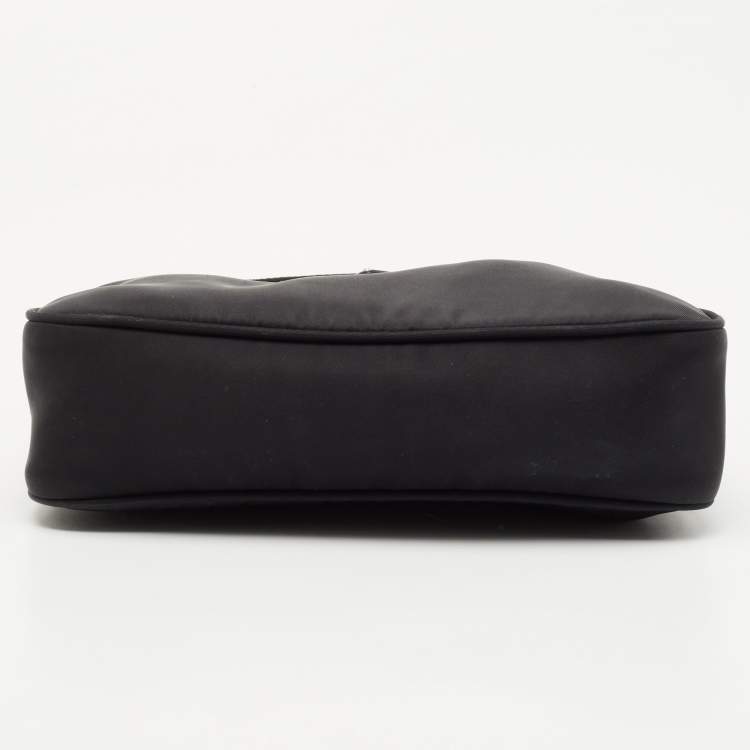 Pre Owned Prada Black Nylon Mini Re-Edition 2000 Shoulder Bag