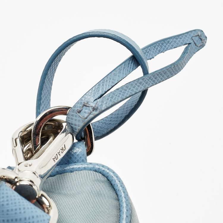 Pre Owned Prada Blue Nylon and Leather Re-Edition 2005 Shoulder Bag