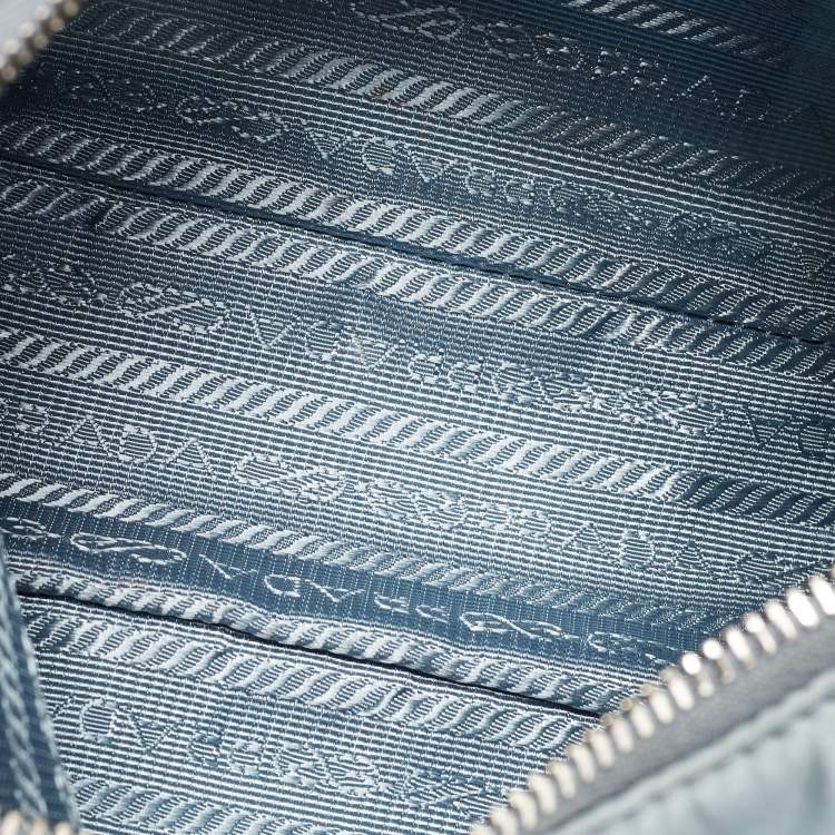 Pre Owned Prada Blue Nylon and Leather Re-Edition 2005 Shoulder Bag