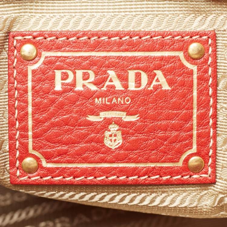 Pre Owned Prada Red Vitello Daino Leather Zip Hobo