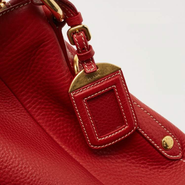 Pre Owned Prada Red Vitello Daino Leather Zip Hobo
