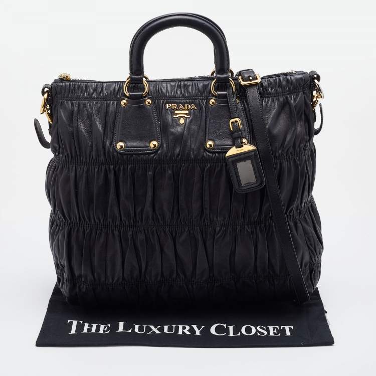 Pre Owned Prada Black Gaufre Leather Hobo