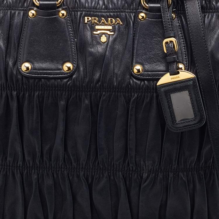 Pre Owned Prada Black Gaufre Leather Hobo