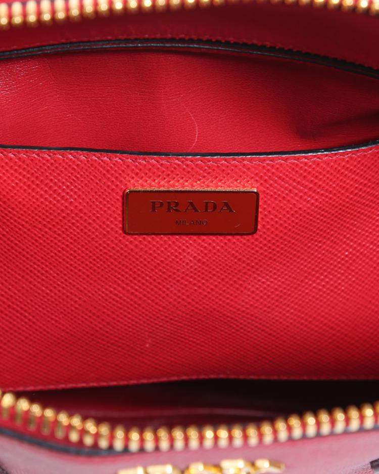 Pre Owned Prada Red Saffiano Leather Medium Dome Satchel Bag