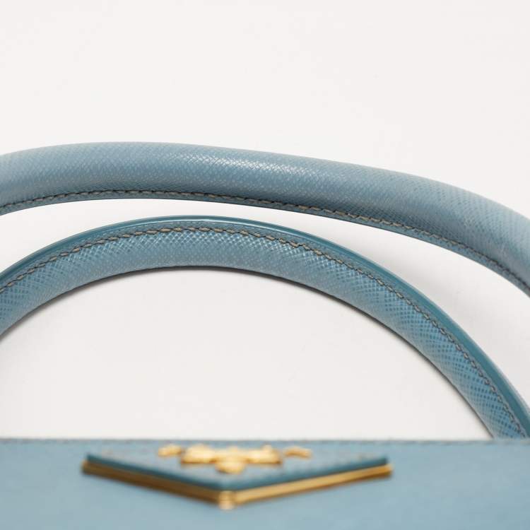 مملوكة مسبقًا Prada Blue Saffiano Lux Leather Small Double Zip Tote