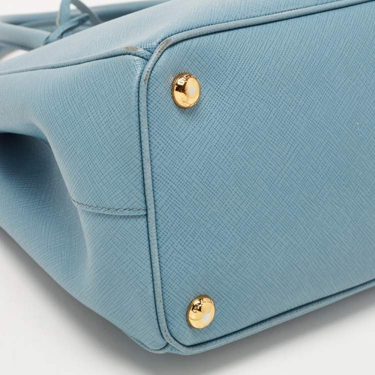 مملوكة مسبقًا Prada Blue Saffiano Lux Leather Small Double Zip Tote